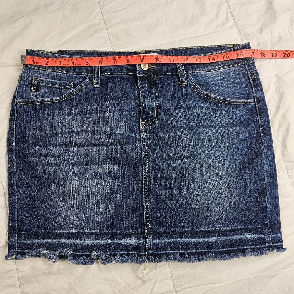 KanCan Dark Wash Distressed Mini Skirt with Raw Hem Juniors Size 13‎ - Picture 5 of 6